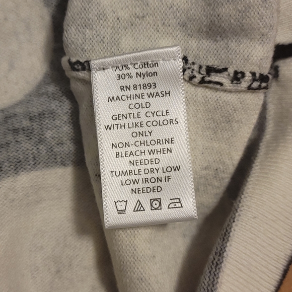 Isaac Mizrahi classic cardigan  Size 1X - Picture 8 of 8